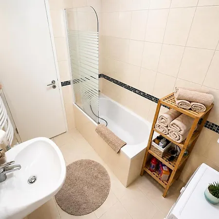 Apartament And Sun - 100m To - Pool, Sauna And Private Garage *