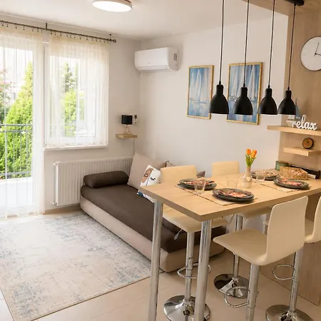 And Sun - 100m To - Pool, Sauna And Private Garage Apartman Siófok