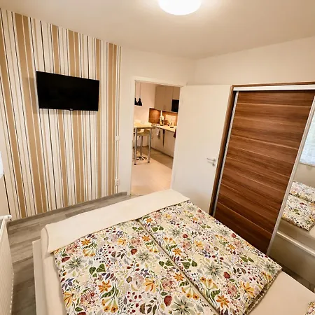 Apartman And Sun - 100m To - Pool, Sauna And Private Garage Siófok